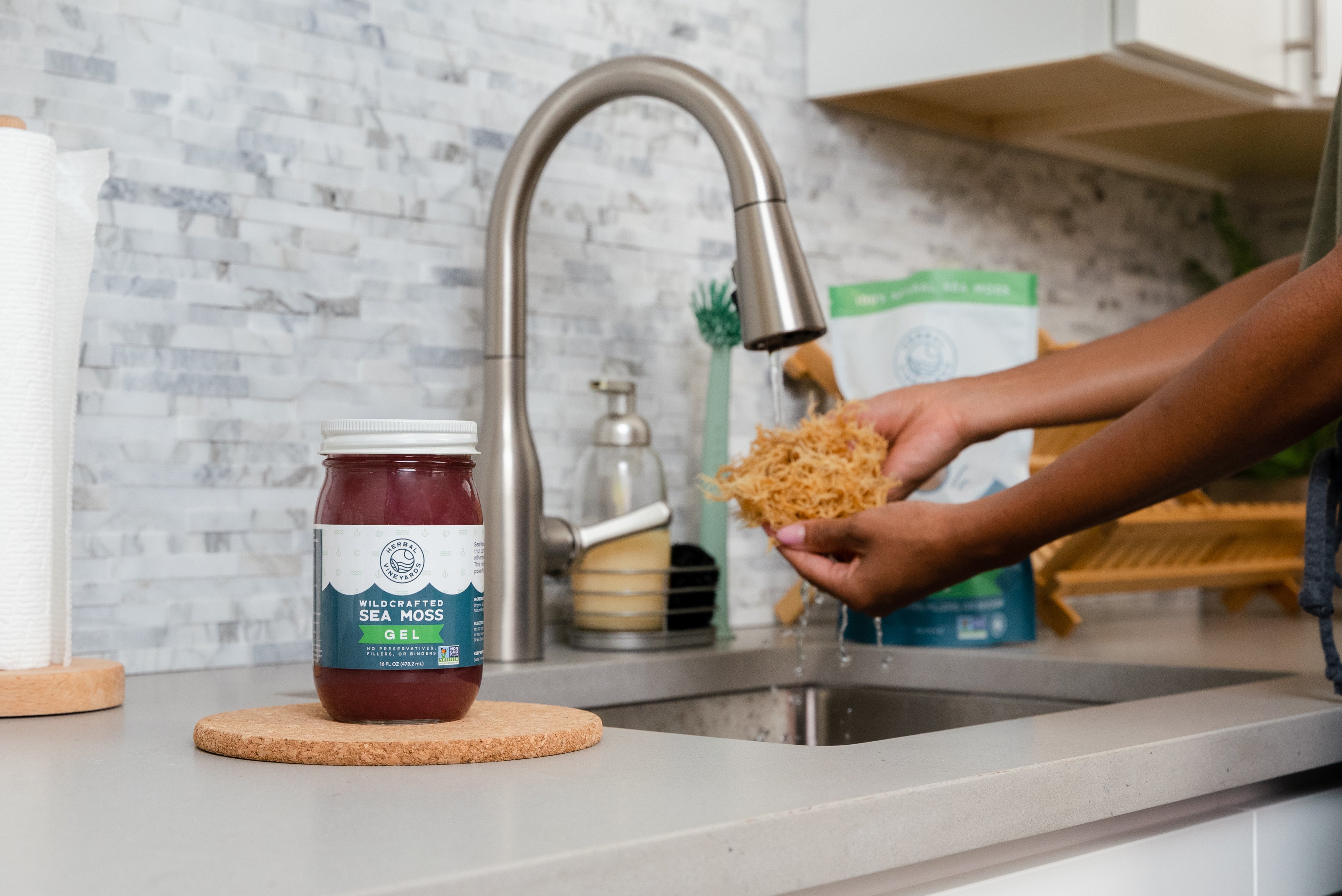 Chocolate Raspberry Sea Moss Smoothie! – Herbal Vineyards